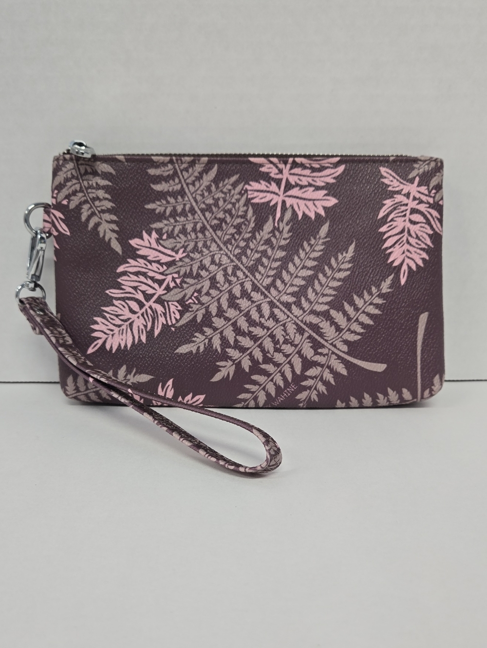 Happy Wahine Vegan Leather w/Pink & Beige Fern Print Wristlet NWOT 8.5"x5.5"